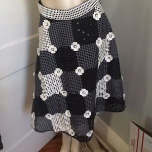 Anthropologie flower skirt with sequins .nwot